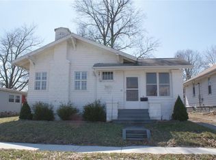 18 E South St, Mascoutah, IL