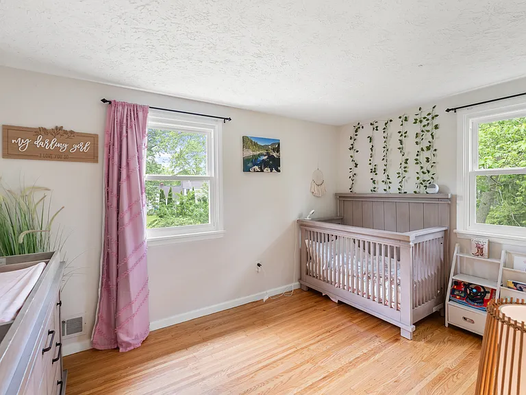 20 Paddington Dr — Photo 3