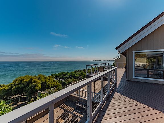 2nd image of 106 Mar Vista Dr