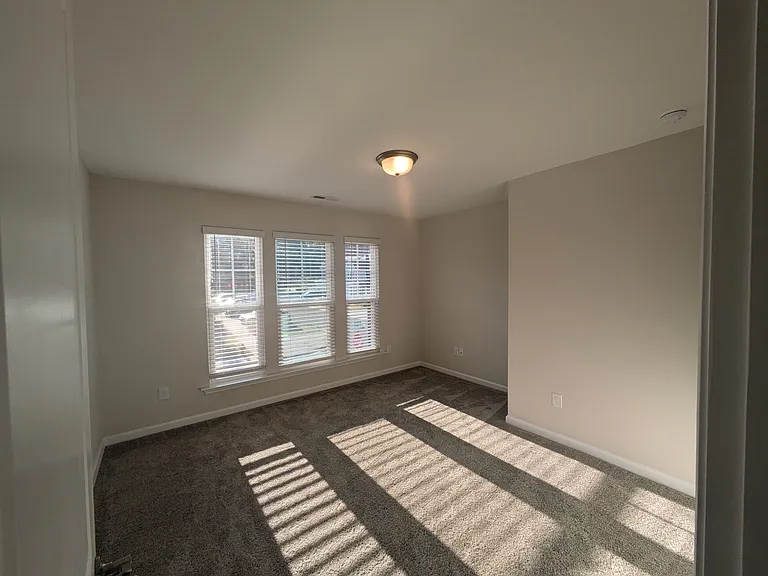 1532 Smoky Mountains St — Photo 29