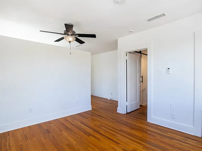 415 N Winnetka Ave — Photo 19
