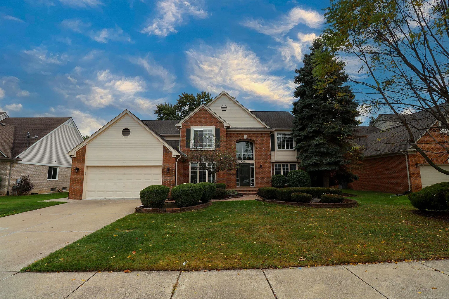 4111 Renee Dr photo 1