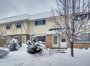 5012 E Hinsdale Pl, Centennial, CO 80122
