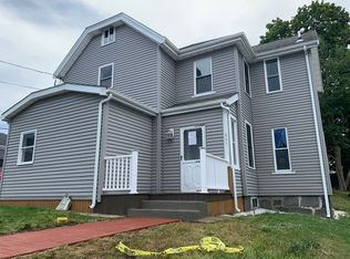 117 Standish Ave, Quincy, MA 02170