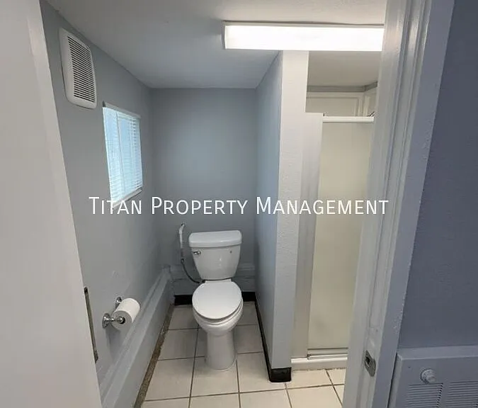 3402 7th Ave #B — Photo 8