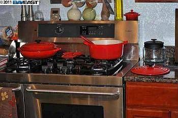 2nd image of 16584 Cowell St