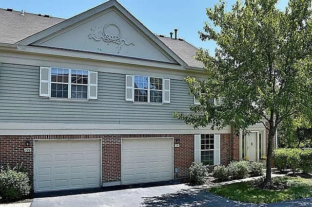 1st image of 121 Bent Creek Ct