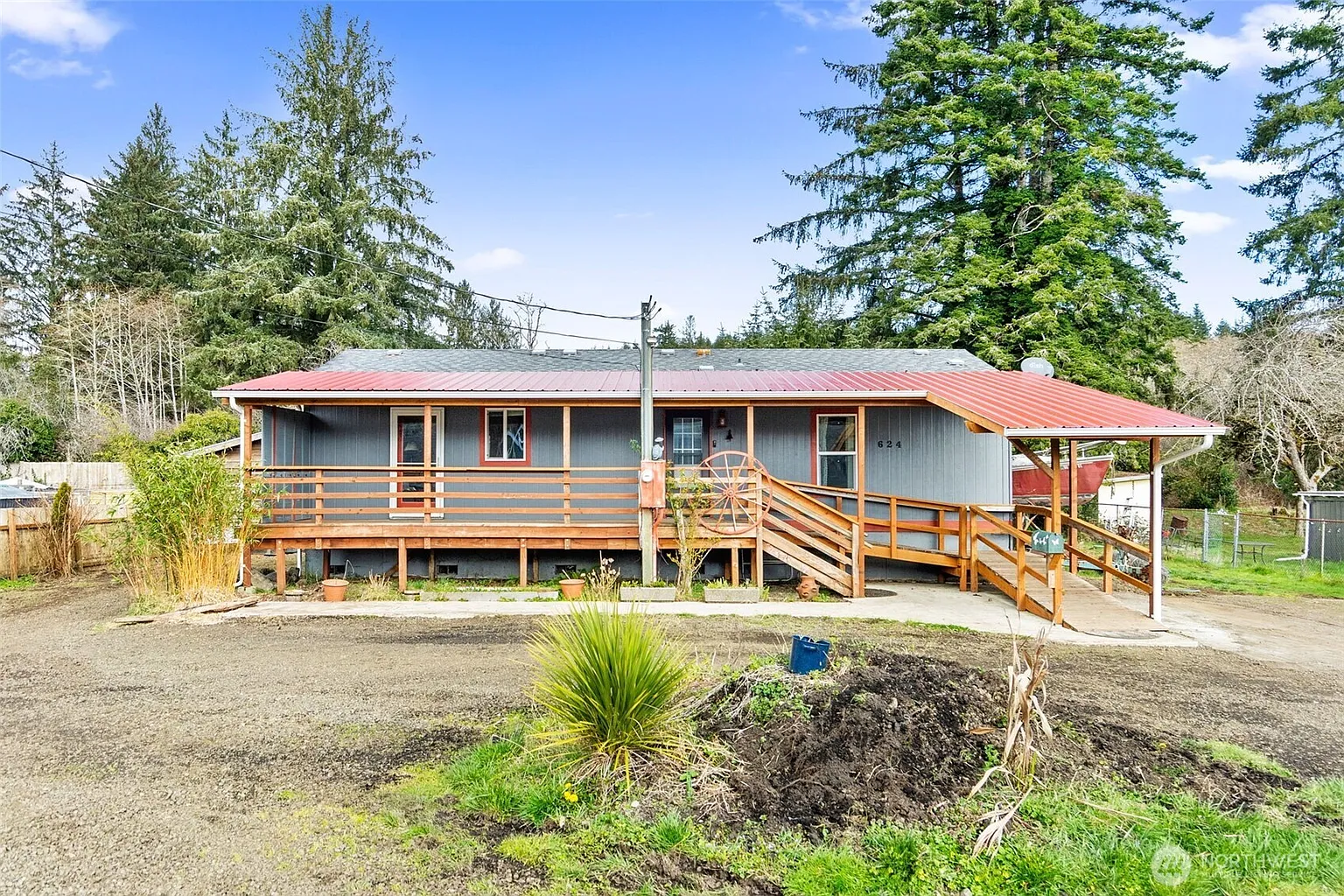 624 Fir Street photo 1