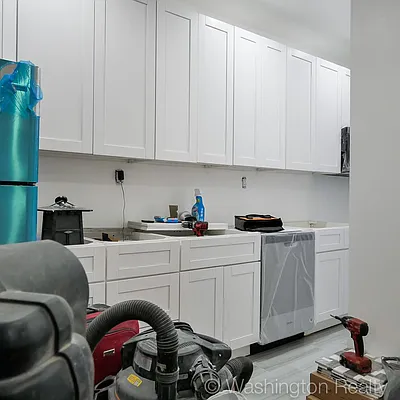 Rented by Washington Realty Corp. | media 4