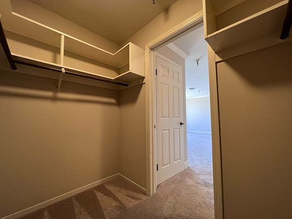 3rd image of 500 Poplar Ave #308