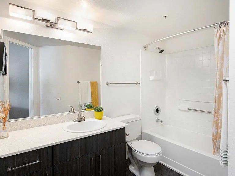 Boulevard at 4201 Apartments — Photo 10
