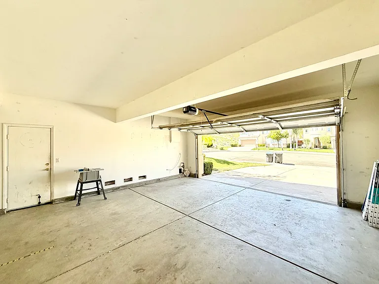 31409 Orchard Ln — Photo 46