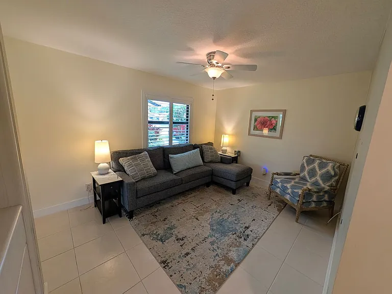 3744 SW Quail Meadow Trl #B — Photo 17