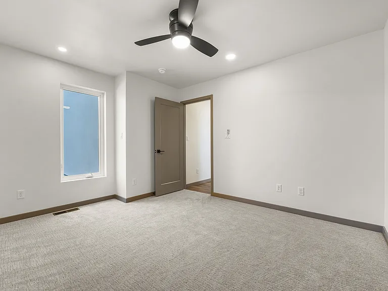 353 Toms Canyon Dr #1 — Photo 17