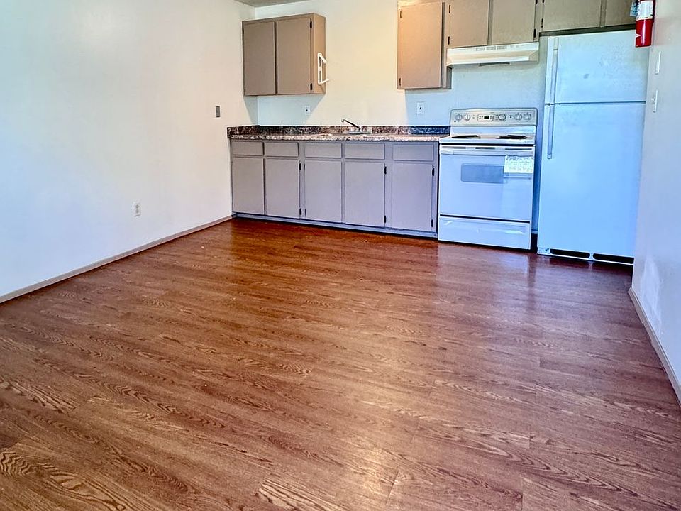 1st image of 1411 Roosevelt Ave APT D