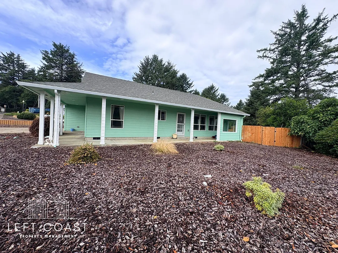 5469 Northeast Voyage Avenue - 1 — Photo 2