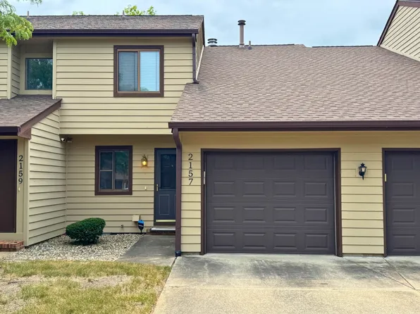 2157 Harbortown Cir #2157, Champaign, IL 61821