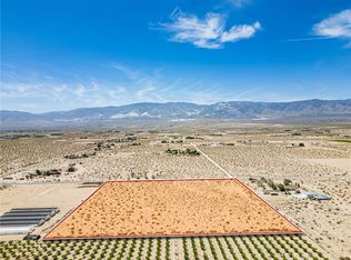 34700 Rabbit Springs Rd, Lucerne Valley, CA 92356
