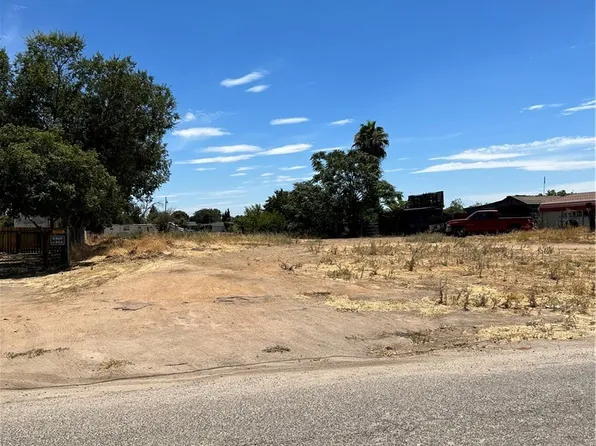 28640 Ward St #19, Madera, CA 93638
