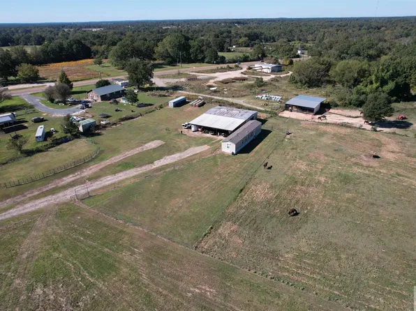 401 Holly St, New Boston, TX 75570