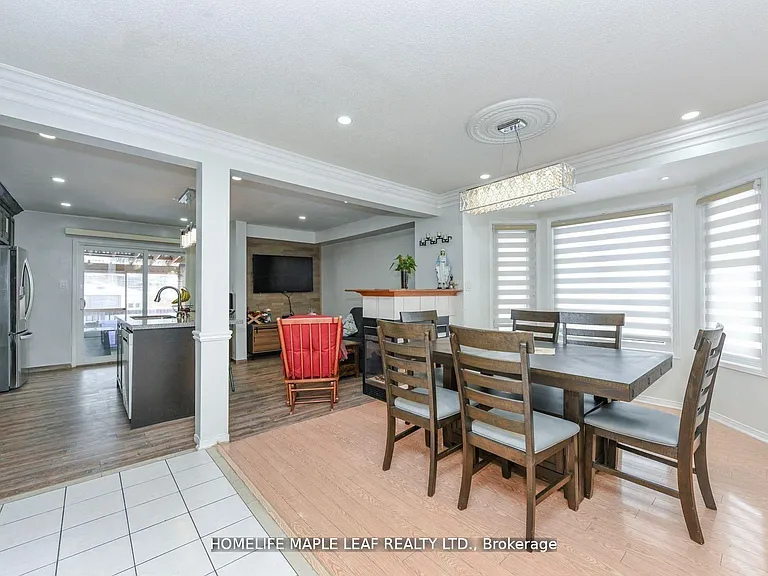 100 Alaskan Summit Ct W — Photo 33