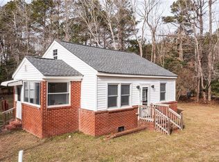 7049 Crittenden Rd, Suffolk, VA 23432