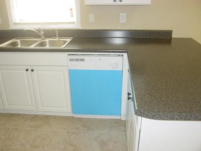 600 Larry Dr — Photo 7