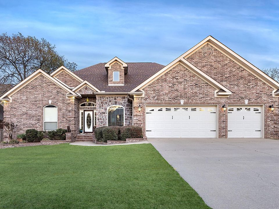 1st image of 2808 Quick Silver Ln