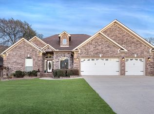2808 Quick Silver Ln, Sherwood, AR 72120