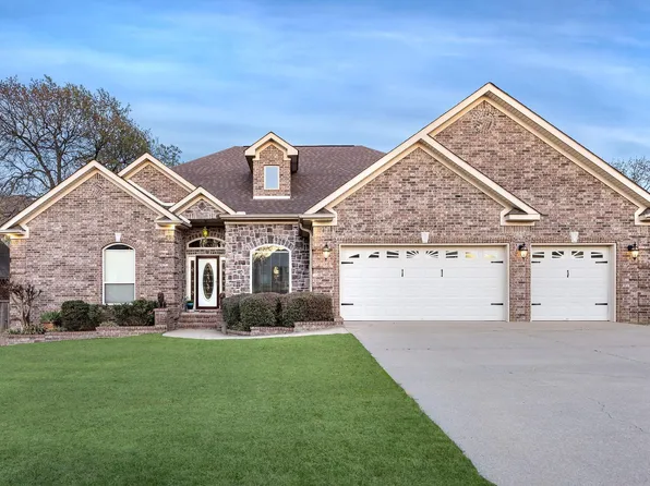 2808 Quick Silver Ln, Sherwood, AR 72120