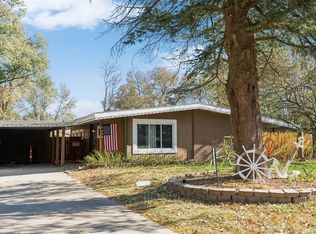 4601 Wakonda Pkwy, Des Moines, IA 50315