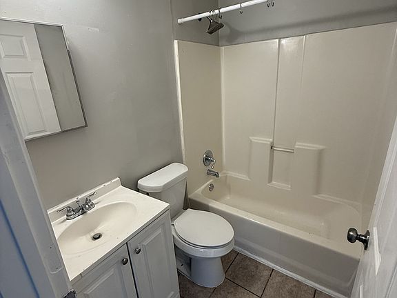 4th image of 1425 Joseph E Boone Blvd NW #11442598