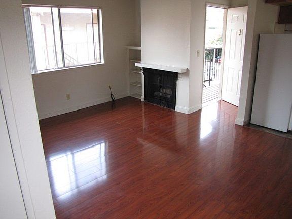 5th image of 2315 N St #7