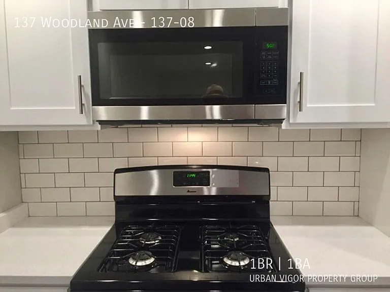 137 Woodland Ave #8 — Photo 2