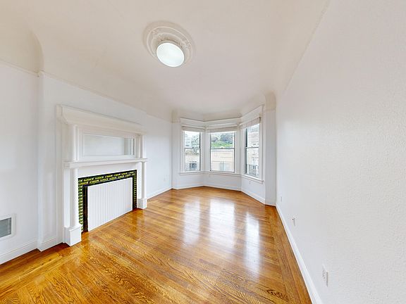 2nd image of 3264 Mission St #5117796