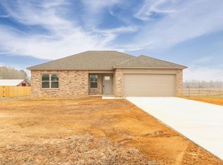 111 Lloyd Henderson Rd, Beebe, AR 72012