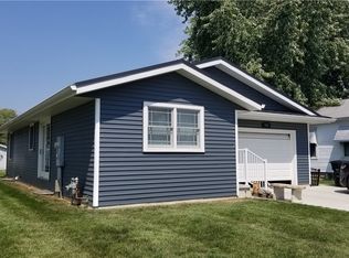 702 W Franklin Ave, Effingham, IL 62401