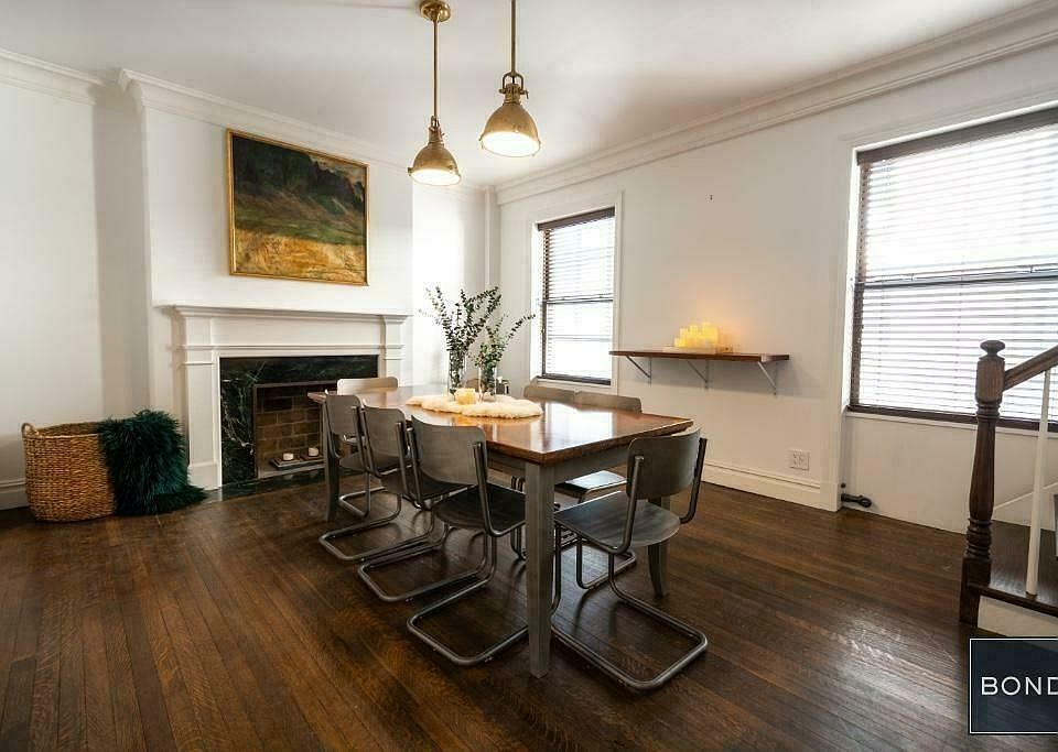 1st image of 135 W 58th St APT 4C