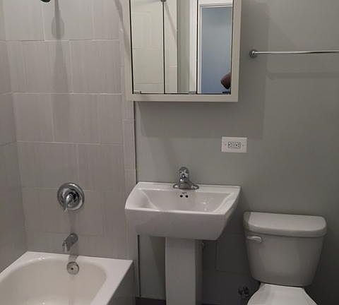 5th image of 849 W Lill Ave #2F