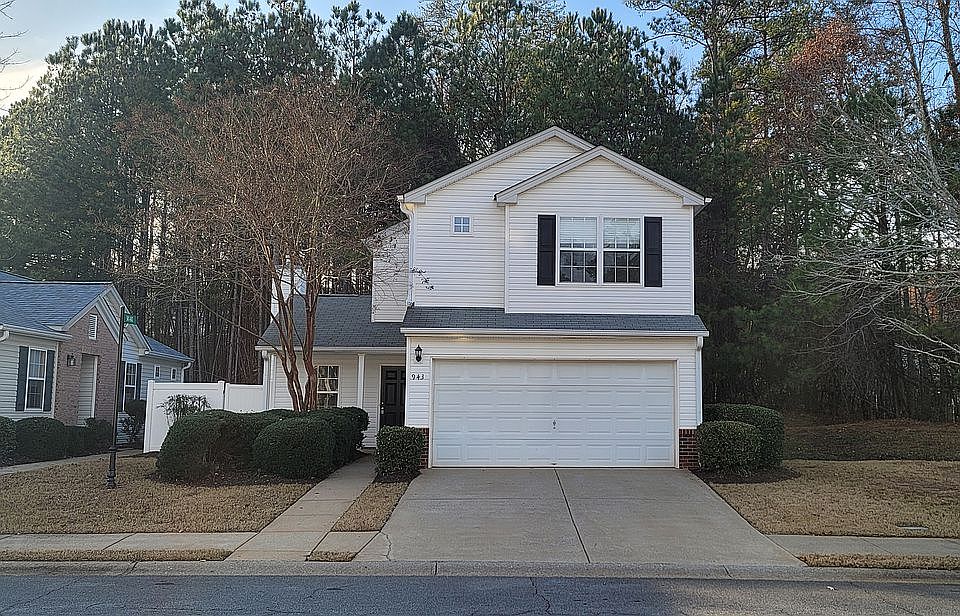 1st image of 943 W Oaks Dr