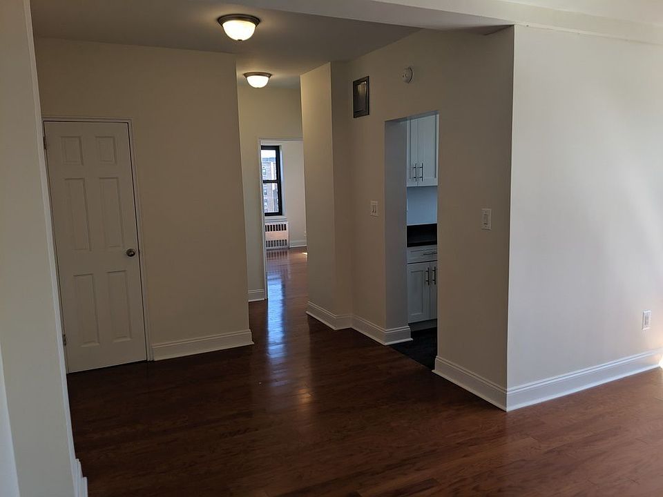 1st image of 6434 102nd St APT 7U