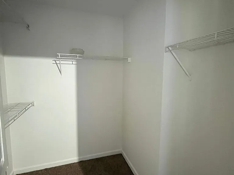 105 Hillridge Ct — Photo 11