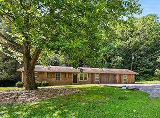 1643 Arron Way, Sevierville, TN 37876