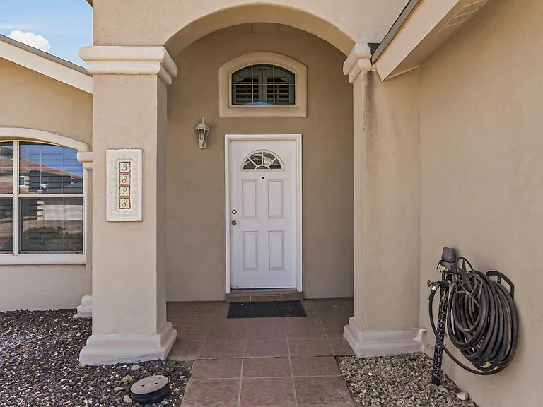 3828 Tierra Aurora Dr — Photo 4