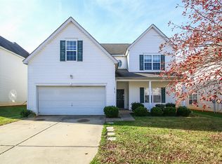 1913 Darbywine Dr, Charlotte, NC 28216