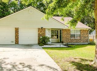 11 Rice Gate Dr, Richmond Hill, GA 31324