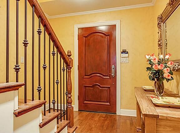 4th image of 3415 Lovers Ln Building 0