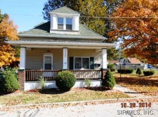 122 N 14th St, Belleville, IL 62220