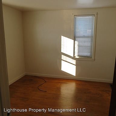 5th image of 2096 76th St SE