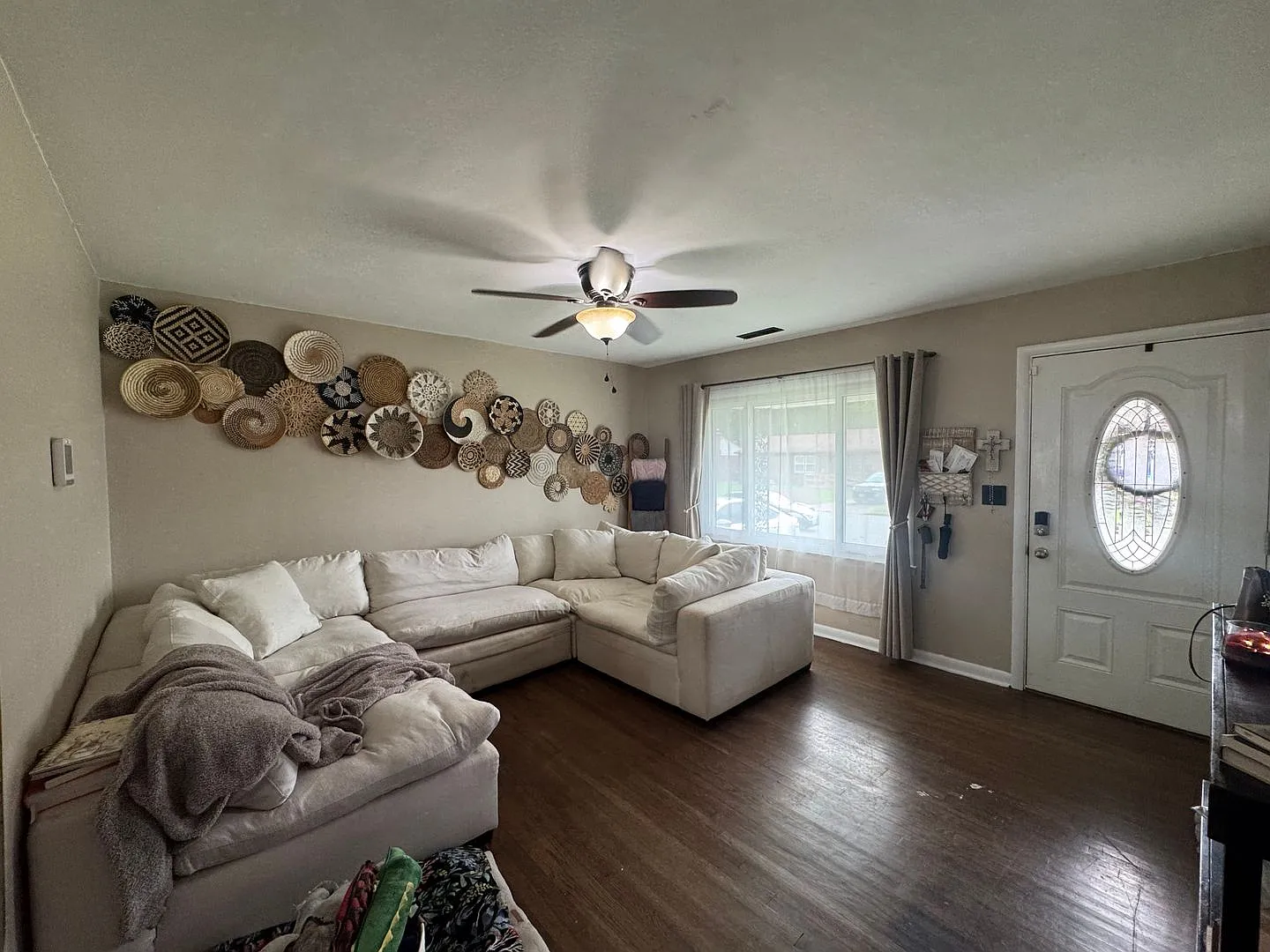 Updated 3-Bedroom in Chesapeake — Photo 3